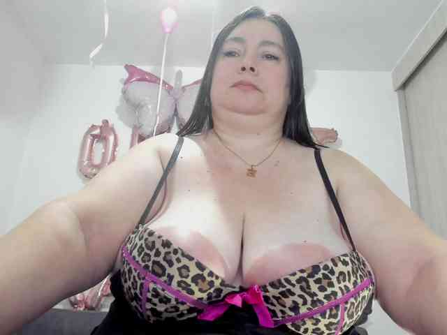 esmeraldamf webcam