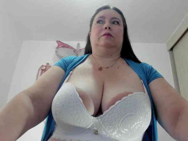 esmeraldamf webcam