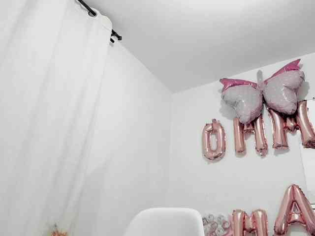 esmeraldamf Live Webcam on BongaCams
