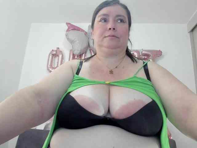 esmeraldamf webcam