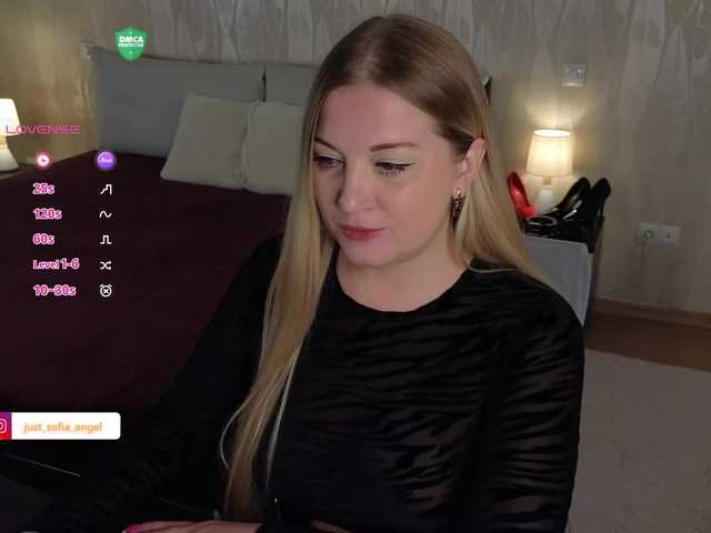 choose-me111's BongaCams show and profile