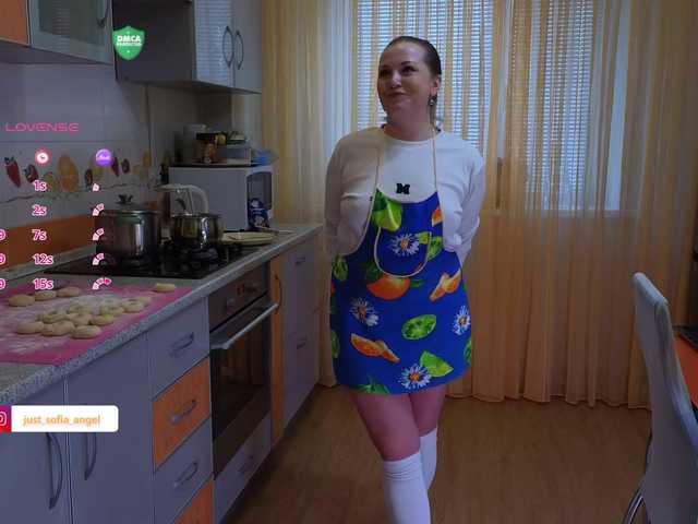 choose-me111's BongaCams show and profile