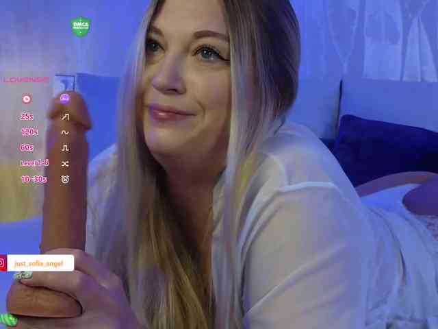 JUST_SOFIA webcam