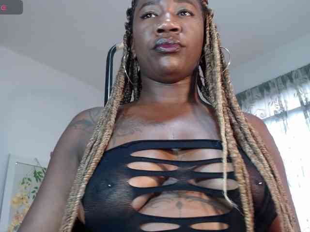 BigNTastyClit Live Webcam on BongaCams