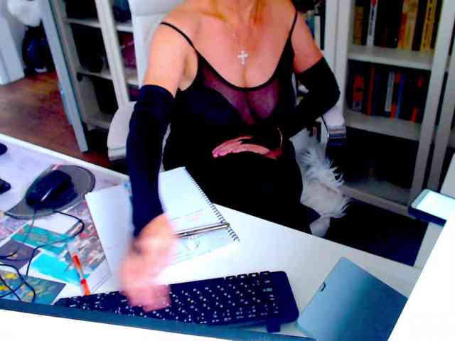 _Angelina_ webcam