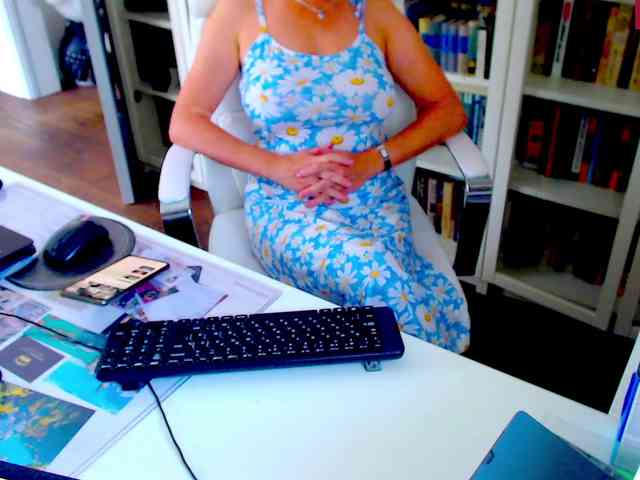 _Angelina_ webcam