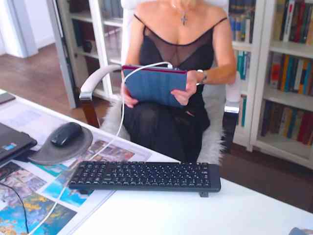 _Angelina_ webcam