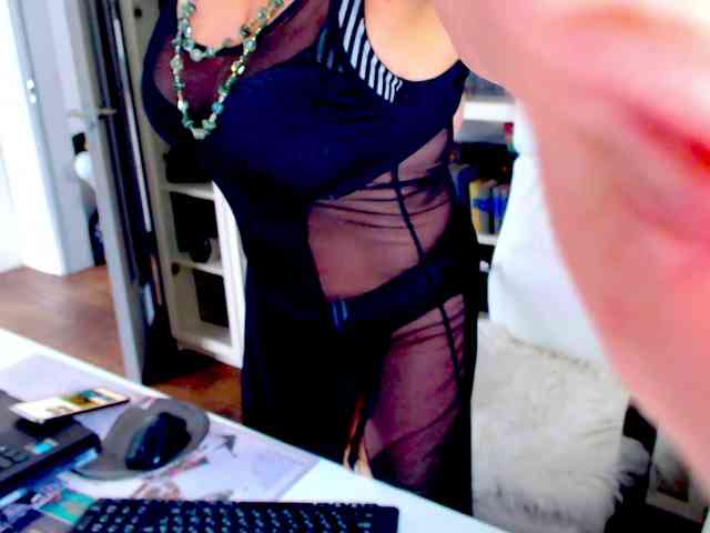 _Angelina_ webcam