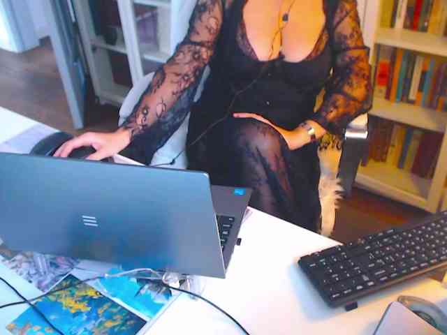 _Angelina_ webcam