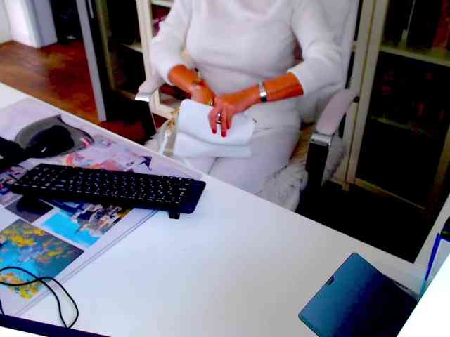 _Angelina_ webcam