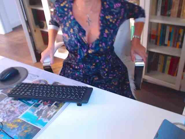 _Angelina_ webcam