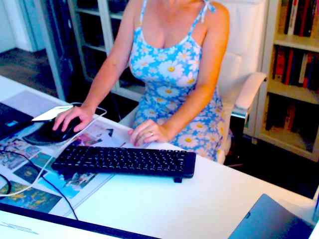 _Angelina_ webcam