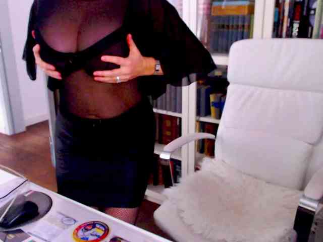 _Angelina_ webcam