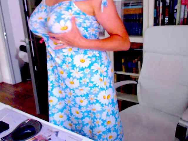 _Angelina_ webcam