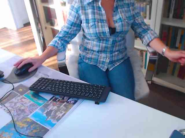 _Angelina_ webcam