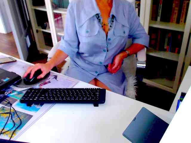 _Angelina_ webcam