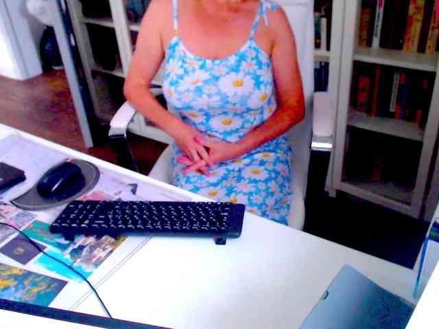 _Angelina_ webcam
