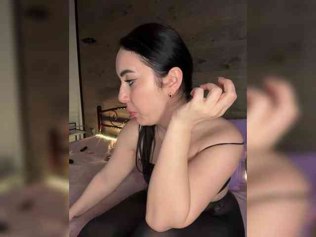 Layla-kavkaz webcam