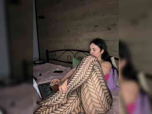 Layla-kavkaz webcam