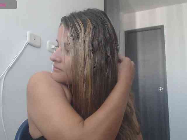 ADHARA_ webcam