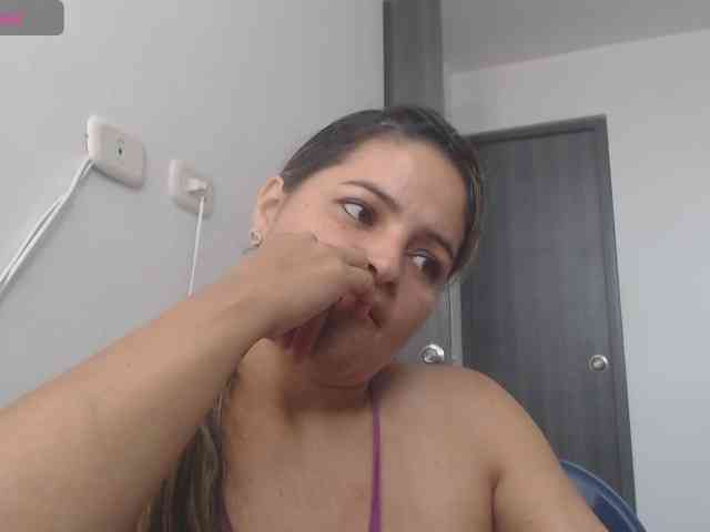 ADHARA_ webcam