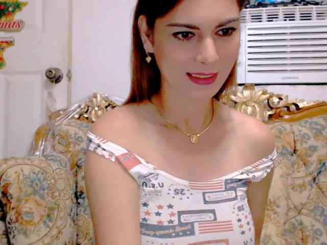 HotBeautyQuen Live Webcam on BongaCams