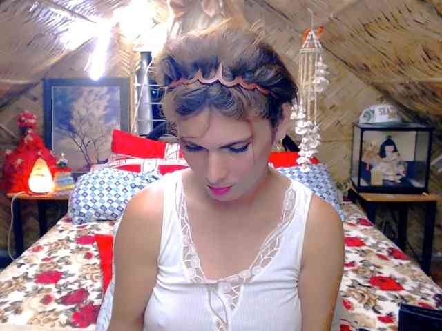 HotBeautyQuen HotBeautyQuen