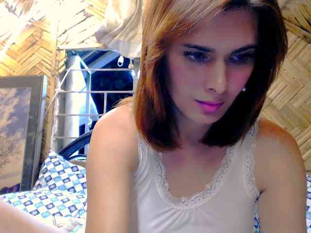 HotBeautyQuen Live Webcam on BongaCams