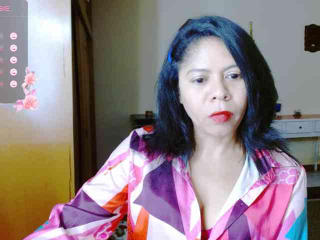 Rosita1900 webcam