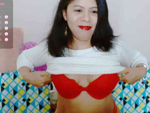 Rosita1900 webcam