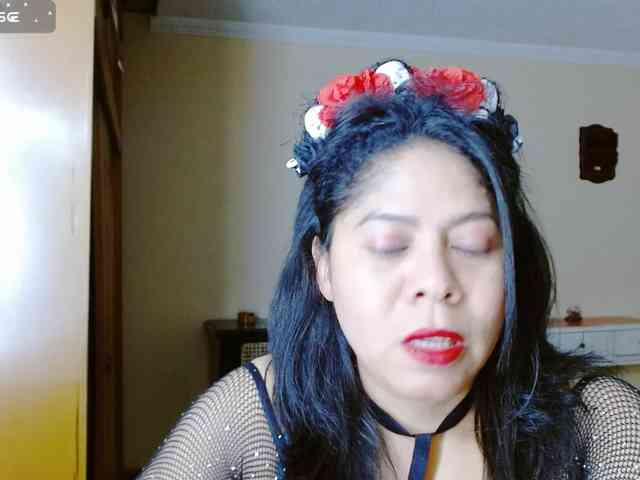 Rosita1900 webcam