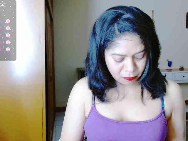 Rosita1900 webcam