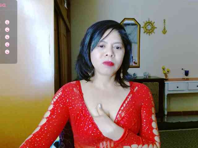 Rosita1900 webcam