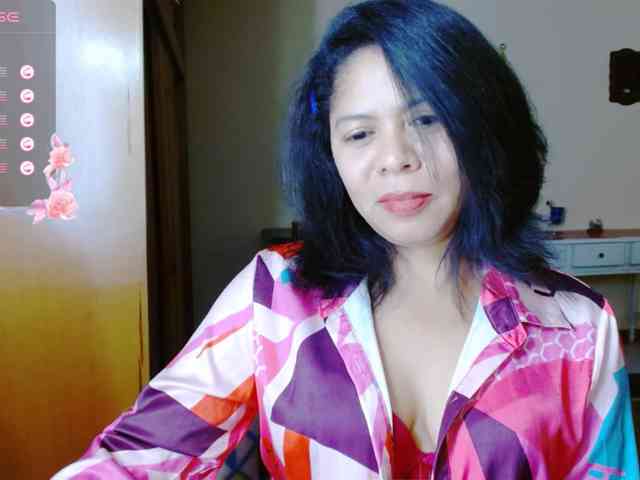 Rosita1900 webcam