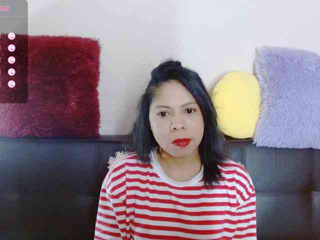 Rosita1900 webcam