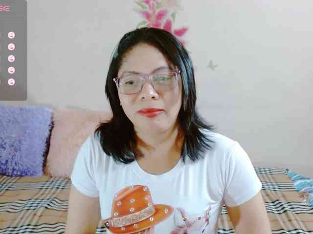 Rosita1900 webcam