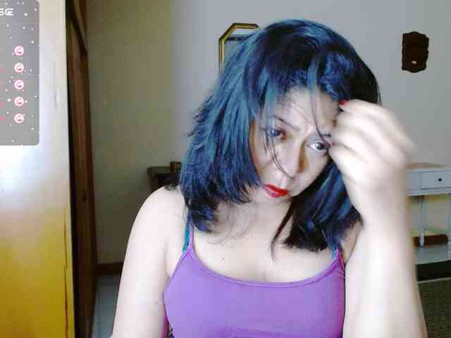 Rosita1900 webcam