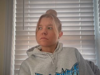 AmericnBarbie Porn Show