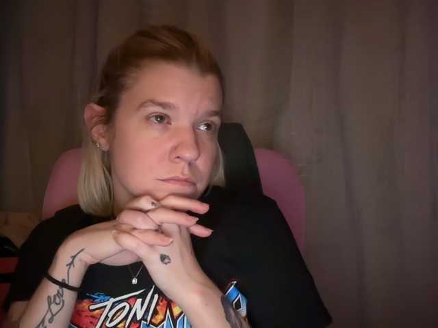 AmericnBarbie webcam