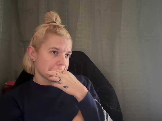 Sex chat gratuit in direct cu mermaidlexi pe BongaCams