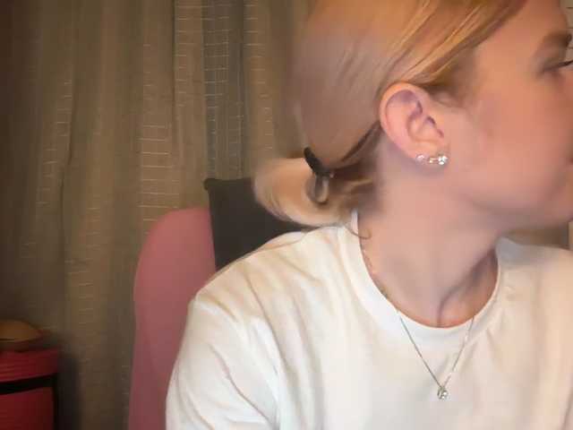 mermaidlexi's BongaCams show and profile