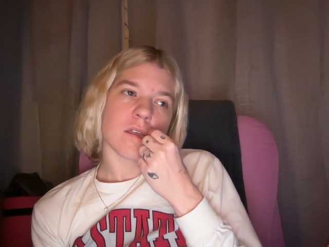 mermaidlexi's BongaCams show and profile