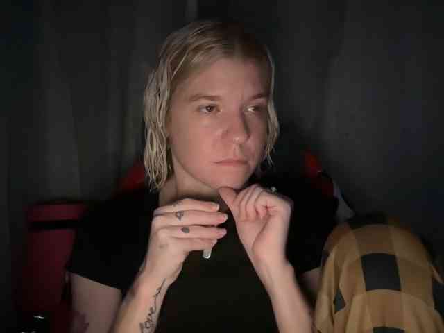 AmericnBarbie webcam