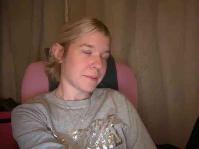 AmericnBarbie webcam