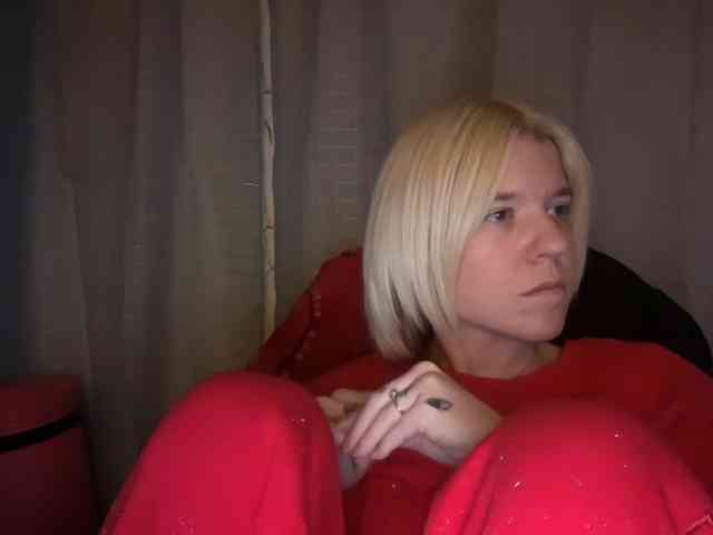 AmericnBarbie webcam