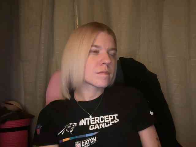 AmericnBarbie webcam