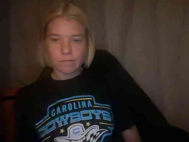 AmericnBarbie webcam