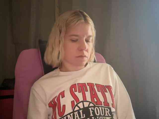 AmericnBarbie webcam