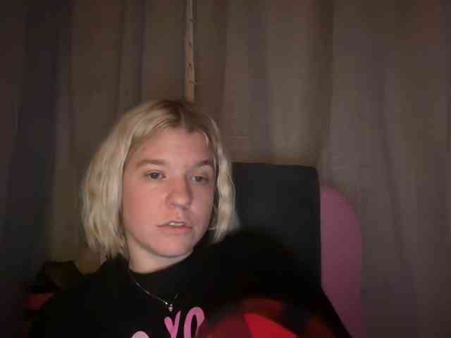 AmericnBarbie webcam