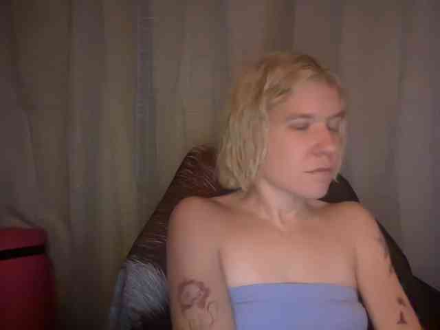AmericnBarbie webcam